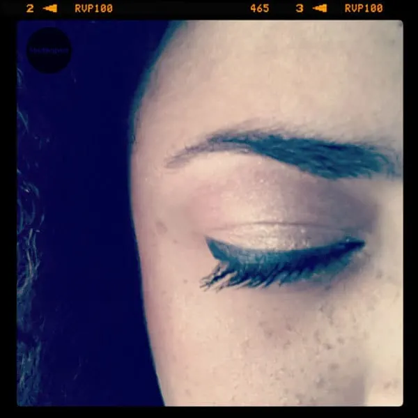 Getest: Plak Eyeliner van CATRICE (Geisha Eyeliners) 5 zelfklevende plak eyeliner review