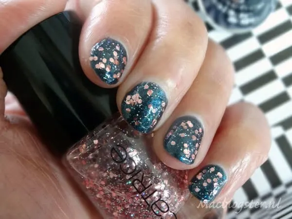 roze glitter nagellak