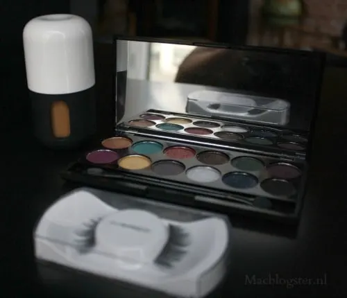 Mijn make-up & skin care tijdens Amsterdam Fashion Week mijn make-up bag tijdens Amsterdam Fashion Week