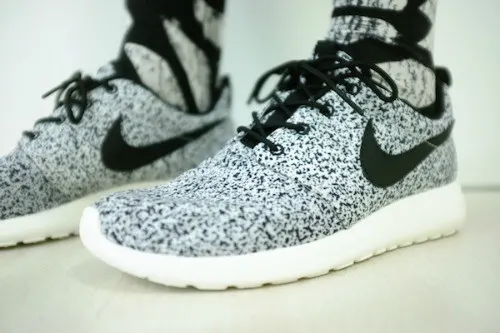 Nike Roshe Run hardloopschoenen Nike Roshe Run white speckles