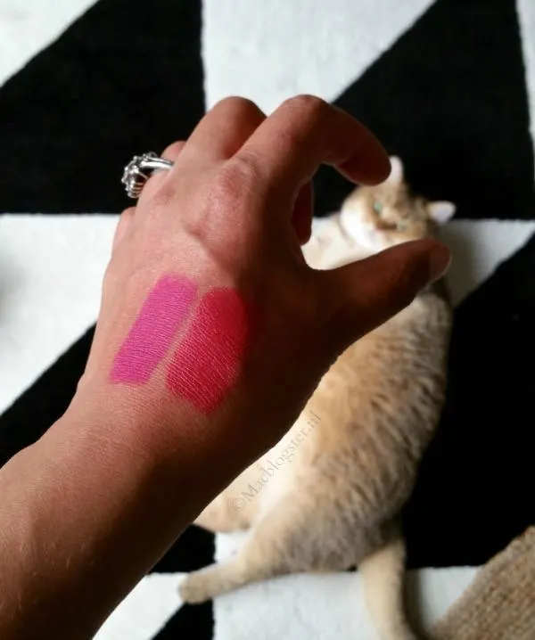 Nieuwe Etos lipstick dupe van MAC Flat Out Fabulous