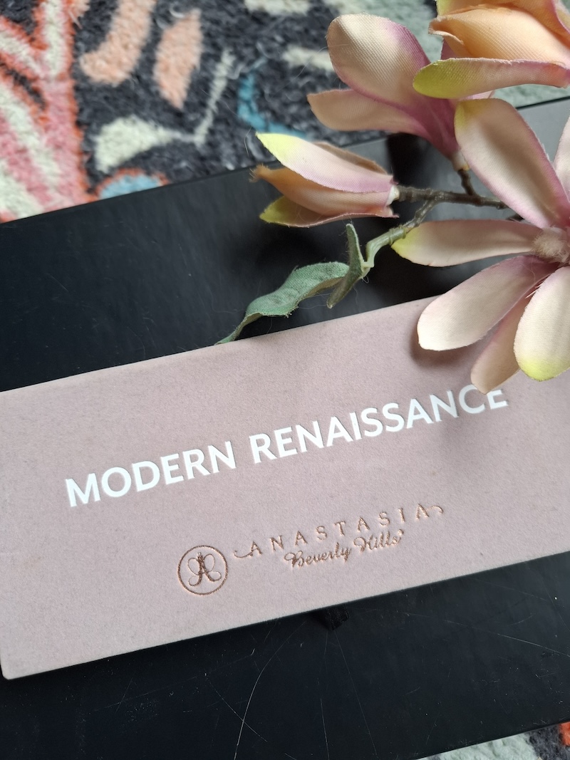 Ik Ontdekte Deze 4 Betaalbare ABH Modern Renaissance Dupes 1 ABH Modern Renaissance oogschaduwpalet