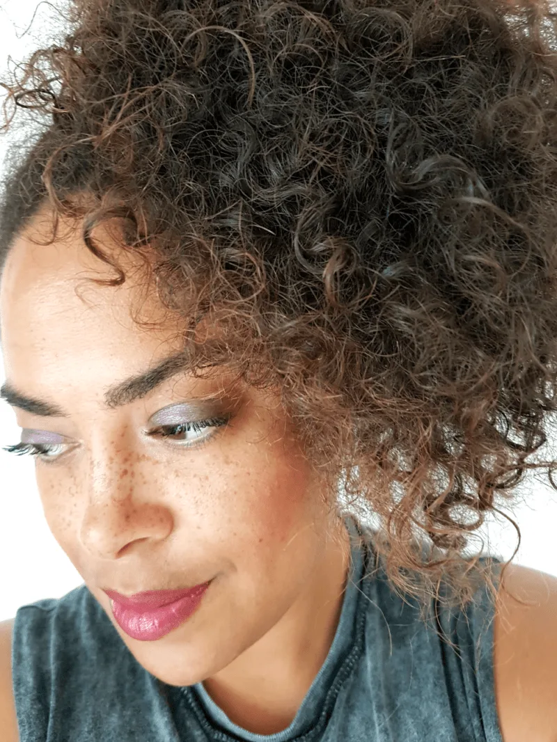 Revolution Oogschaduw Review: Geen Gedoe Eyeshadow 5 Makeup Revolution oogschaduw voor 1,49 euro kopen