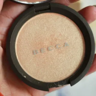 Becca Shimmering Skin Perfector