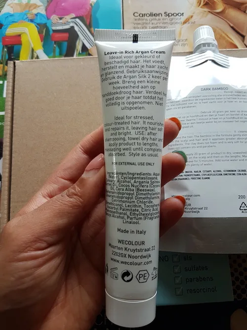 Wecolour review: argan silk