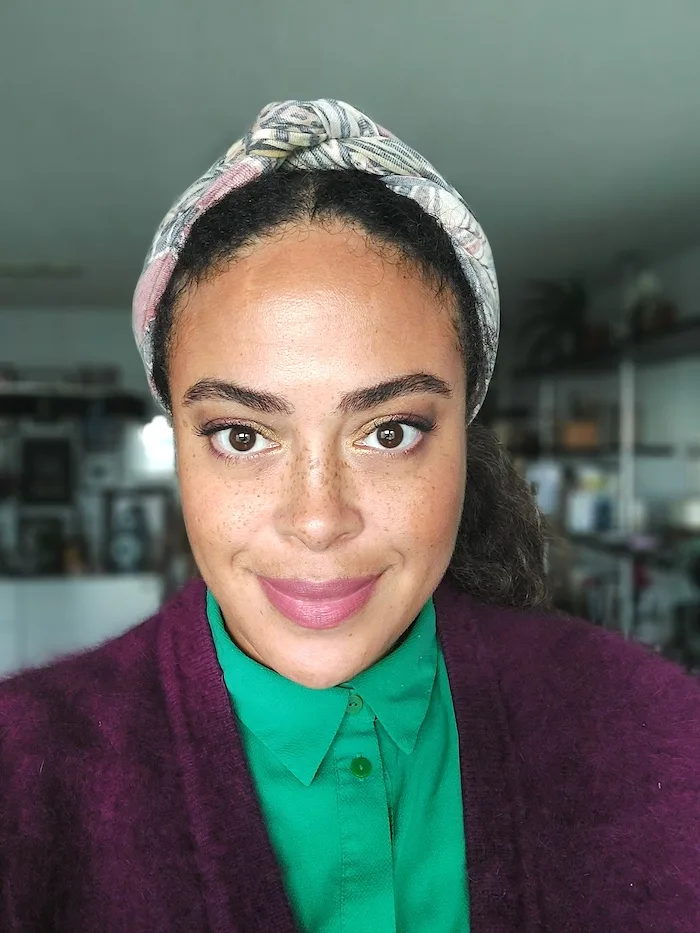 Sleek Oogschaduw Palette Review & Swatches: Sparkle 2 10 sleek oogschaduw palette sparkle look 3